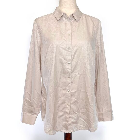 Chico's Size Medium Paisley Button-Up Blouse - Picture 1 of 8